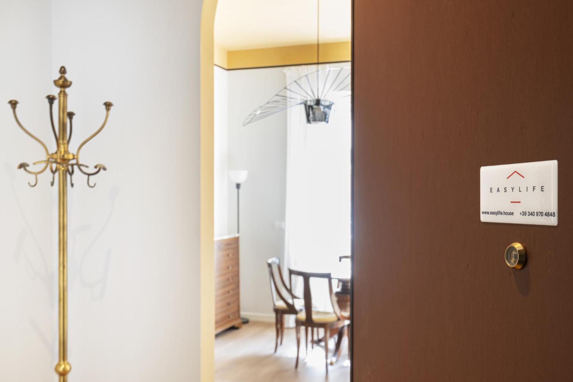 Easylife - Luminosa Dimora In Sant'Ambrogio Apartment Milan Luaran gambar